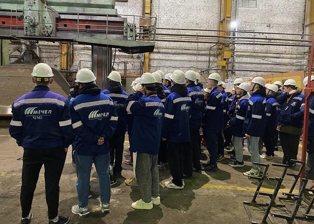 ЧМК запустил серию экскурсий в рамках всероссийского профориентационного проекта ЧМК запустил серию экскурсий в рамках всероссийского профориентационного проекта